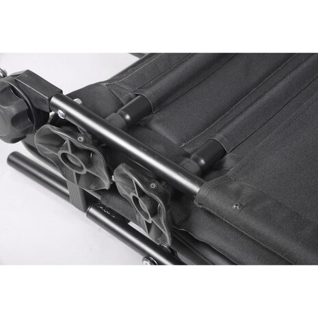 CRESTA BLACKTHORNE COMFORT CHAIR  2.0