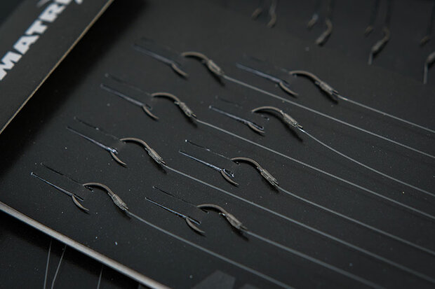 Matrix MXC-2 Sz14 Barbless 0.18mm X Strong Rig